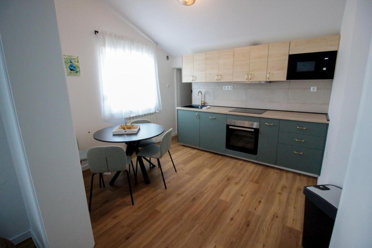 Apartment Castelmuschio Omišalj Exteriér fotografie